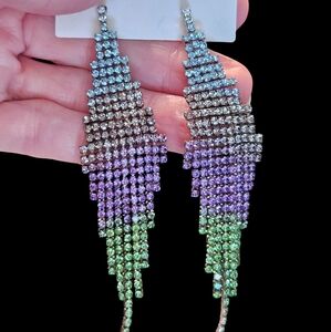 Gorgeous Ombré Colorful Sparkly Glittery Waterfall Dangle Earrings - NWOT